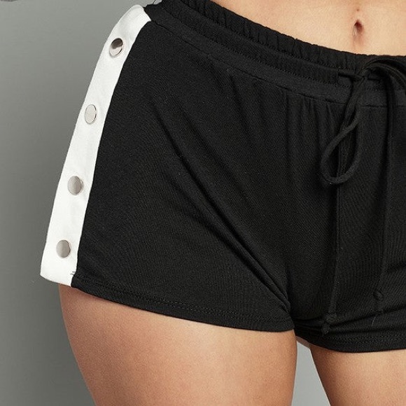 Pants - Black Snap Button Shorts
